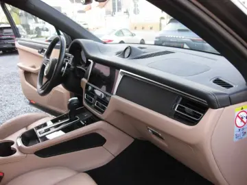 PORSCHE Macan PDK 1HD dt.Fzg. Top Ausst.