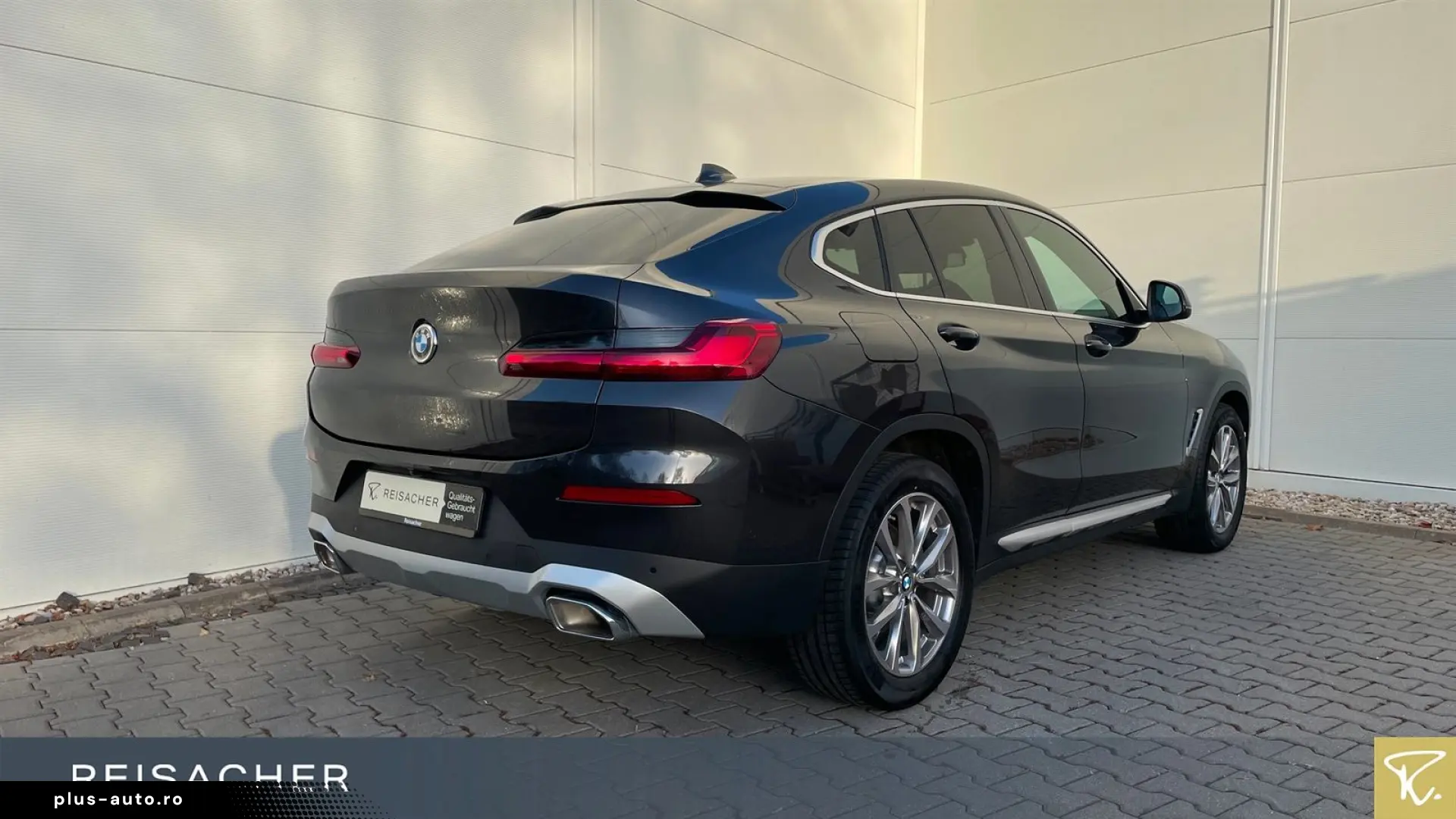 BMW X4 xDrive 20d  StdHzg AHK RFK adLED