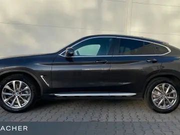 BMW X4 xDrive 20d  StdHzg AHK RFK adLED
