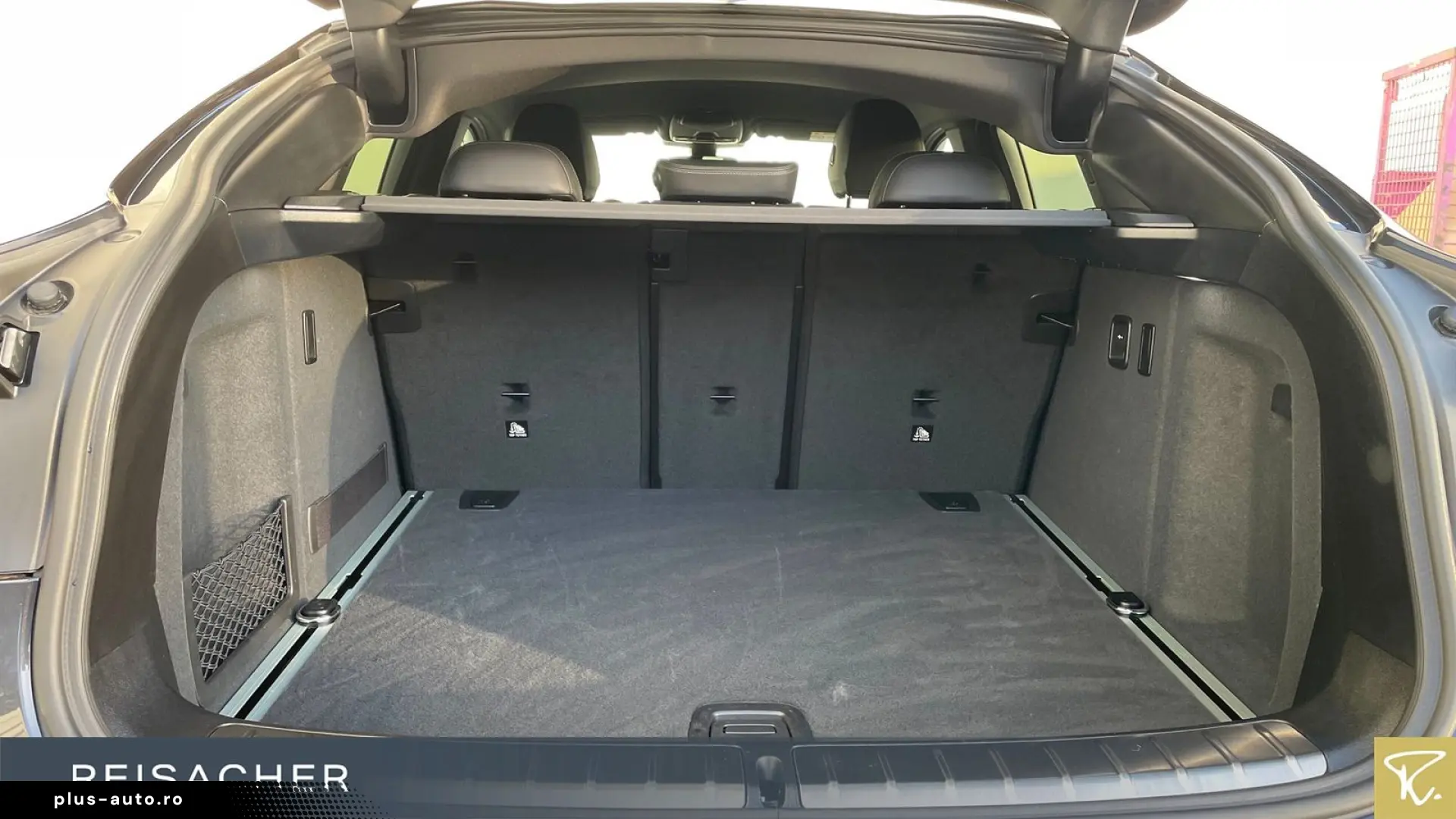 BMW X4 xDrive 20d  StdHzg AHK RFK adLED