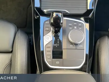 BMW X4 xDrive 20d  StdHzg AHK RFK adLED