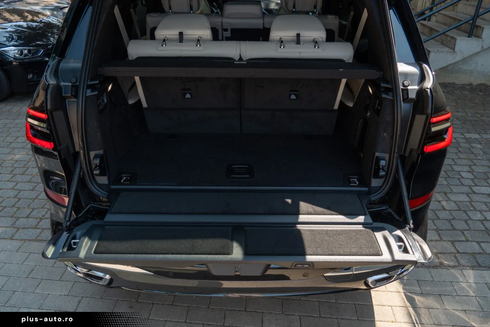 BMW X7 M60i EX.DRIVE.MASSAGE.SKY.SOFTCL.360 .AHK