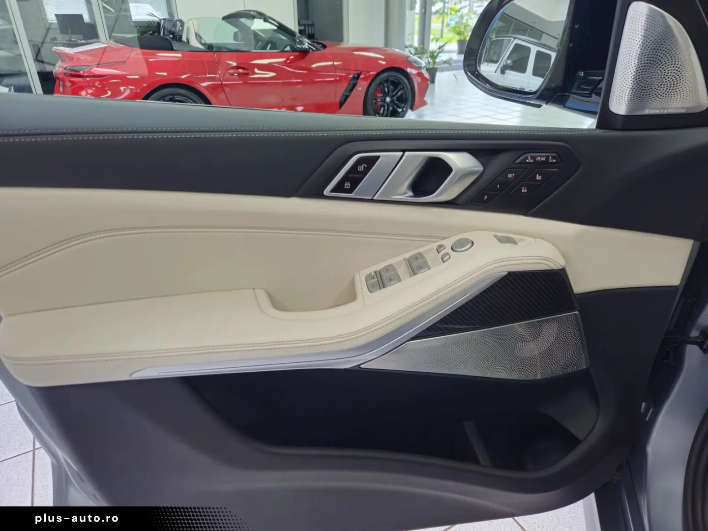 BMW X7 M60 i PANO-SKY B&W HUD KRISTALL 6-SITZ 360