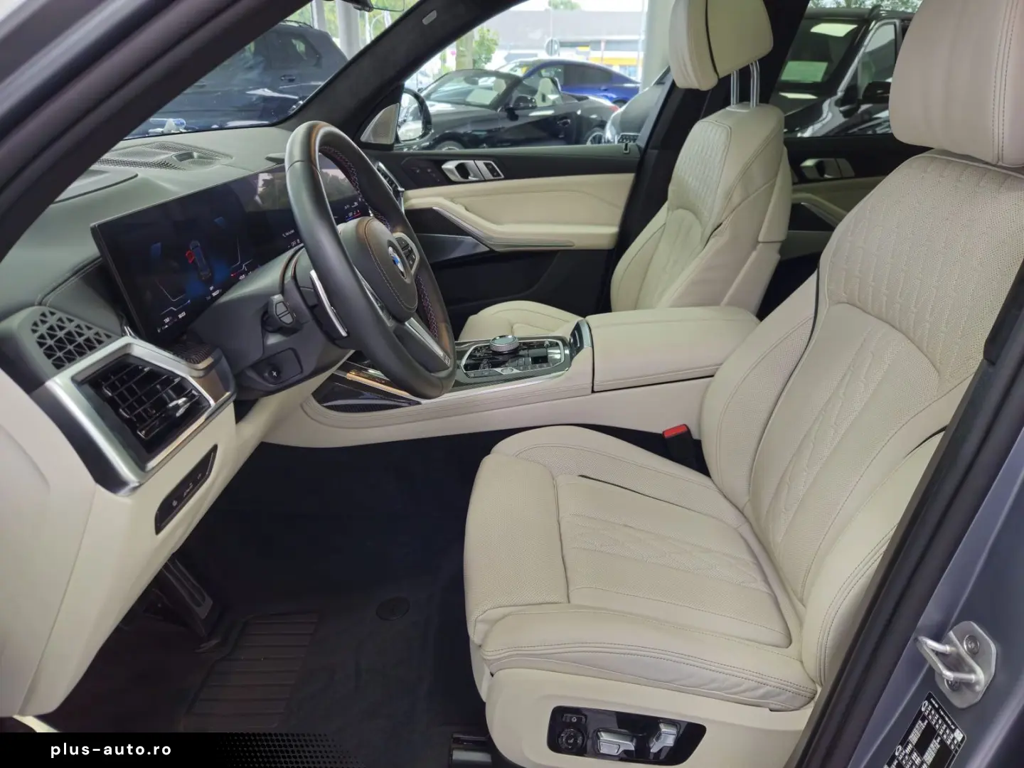 BMW X7 M60 i PANO-SKY B&W HUD KRISTALL 6-SITZ 360