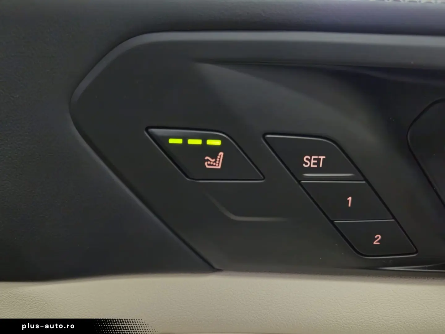 BMW X7 M60 i PANO-SKY B&W HUD KRISTALL 6-SITZ 360