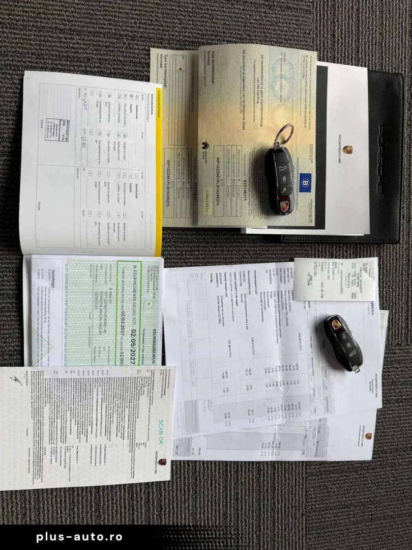 PORSCHE Macan Macan 2.0    PANO   18-WAY SEATS   21 INCH