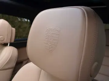 PORSCHE Macan Macan 2.0    PANO   18-WAY SEATS   21 INCH