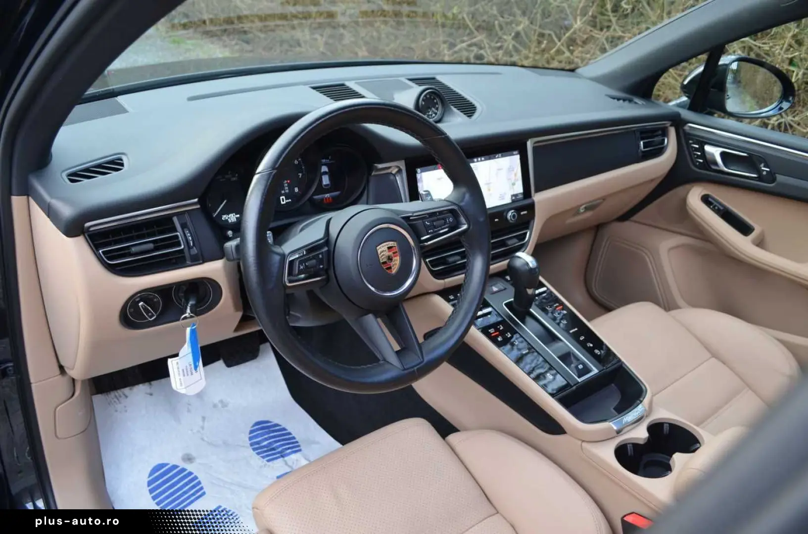 PORSCHE Macan Macan 2.0    PANO   18-WAY SEATS   21 INCH