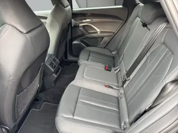 Audi Q5 TDI S-Tronic Edition One 21 S seats Panoramic