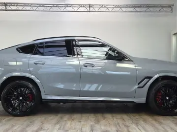 BMW X6 M Competition AHK Sky Sitzlüft B&W ACC UPE196