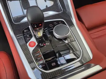 BMW X6 M Competition AHK Sky Sitzlüft B&W ACC UPE196