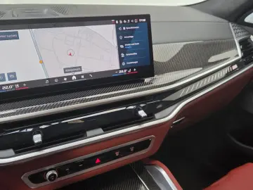 BMW X6 M Competition AHK Sky Sitzlüft B&W ACC UPE196