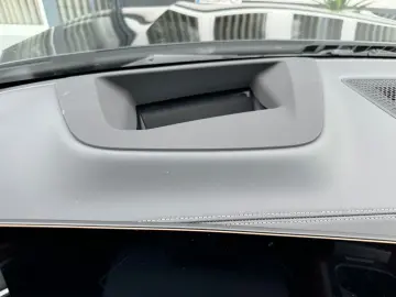 BMW X6 M60i xDrive  M Sitze Integral Pan NP 150.000€