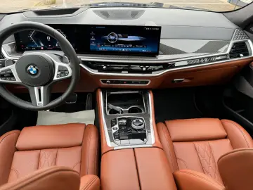 BMW X6 M60i xDrive  M Sitze Integral Pan NP 150.000€