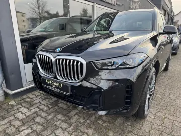 BMW X5 30d xDrive M-Sport LED PANO H&K 360 KAM AHK