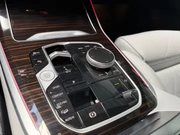 BMW X5 30 d xDrive M Sport Luft - 22 Z- Sky Lounge