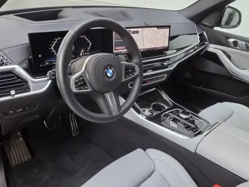BMW X5 xDr40d M Sport Pro 22Zoll Pano ACC 360  AHK