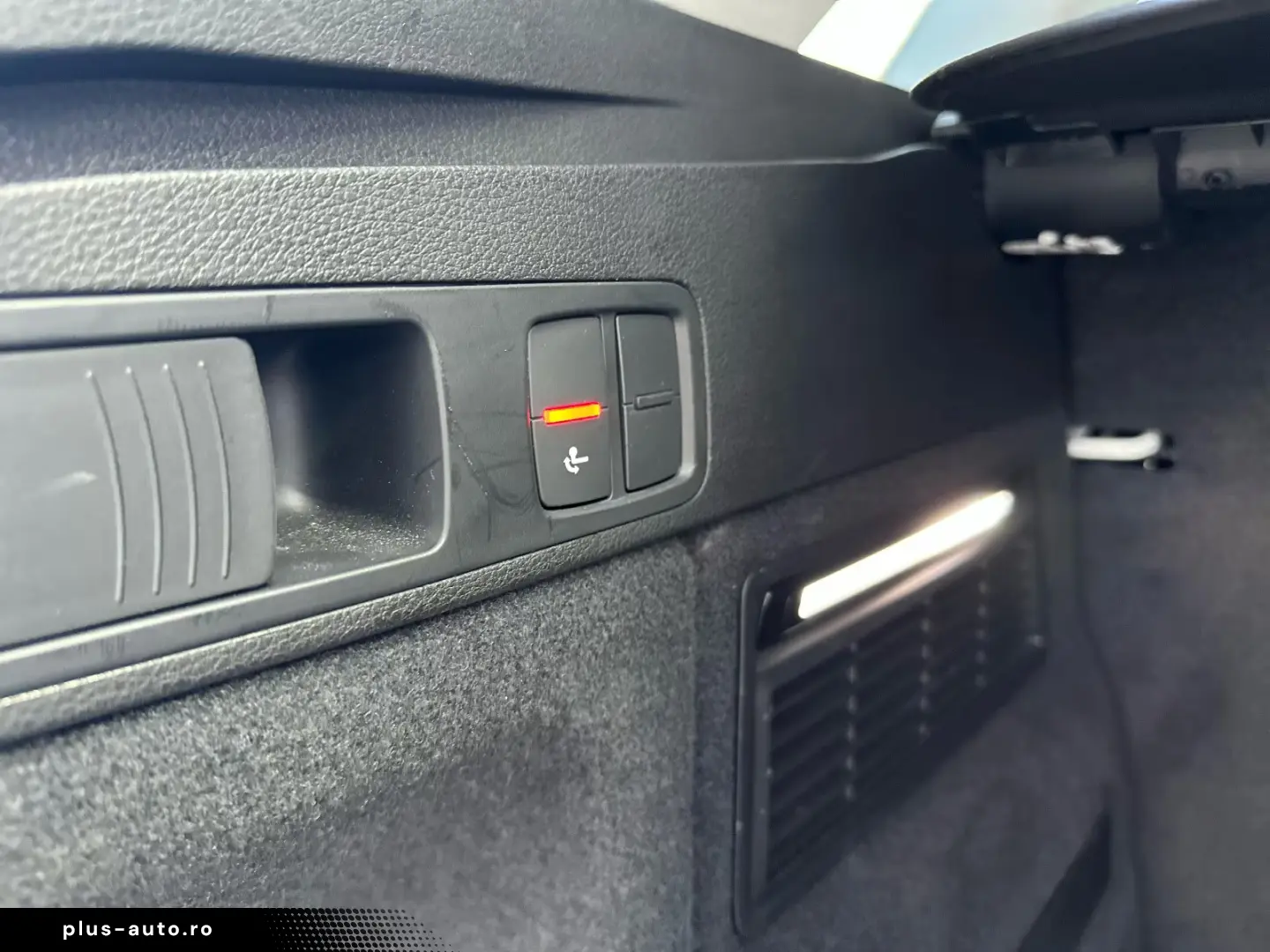 Audi Q5 40TDI QUATTRO AHK MATRIX