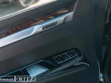 Cadillac Escalade ESV Sport Platinum - 6 2l V8 TV MY26