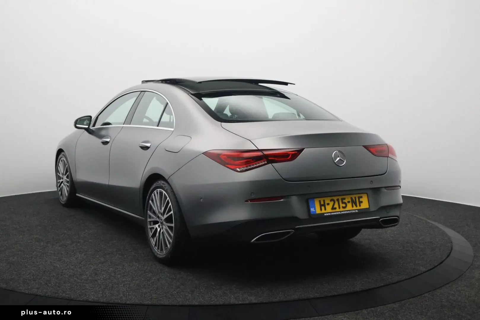 MERCEDES-BENZ CLA 180 Business Solution Luxury