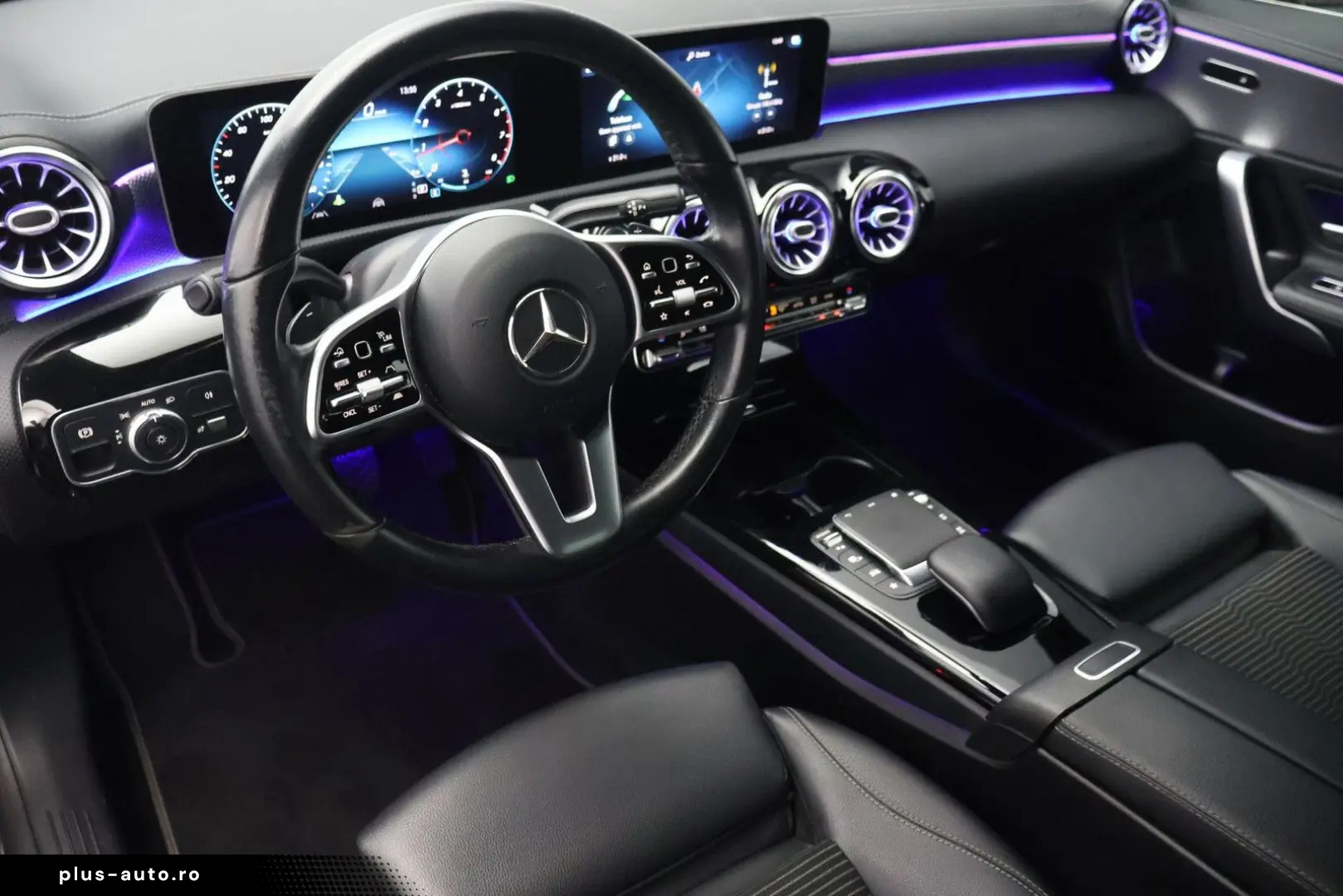 MERCEDES-BENZ CLA 180 Business Solution Luxury