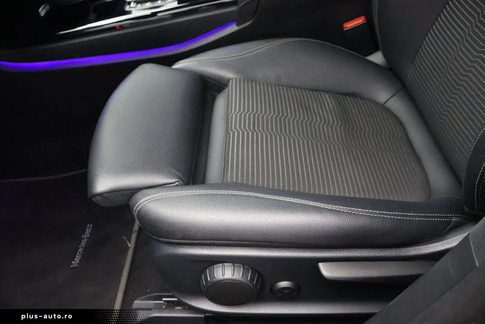 MERCEDES-BENZ CLA 180 Business Solution Luxury