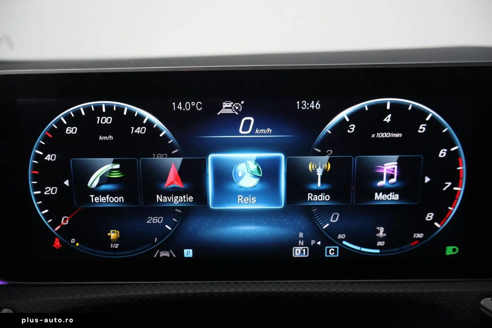 MERCEDES-BENZ CLA 180 Business Solution Luxury