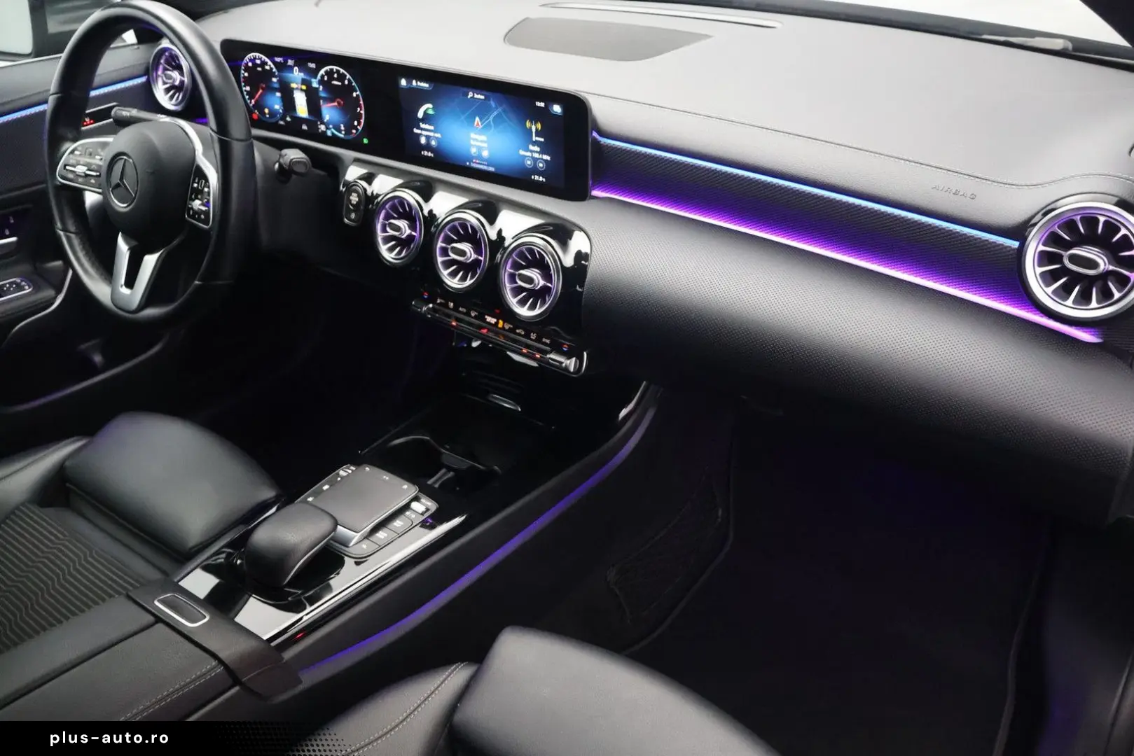 MERCEDES-BENZ CLA 180 Business Solution Luxury