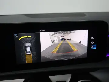 MERCEDES-BENZ CLA 180 Business Solution Luxury