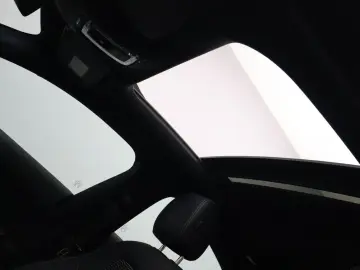 MERCEDES-BENZ CLA 180 Business Solution Luxury