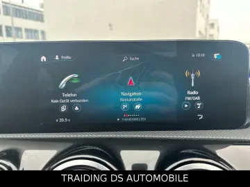 MERCEDES-BENZ CLA 200 AMG-Line - BLACK & WHITE