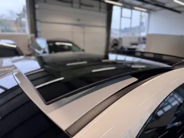 MERCEDES-BENZ CLA 200 AMG PANO NIGHT