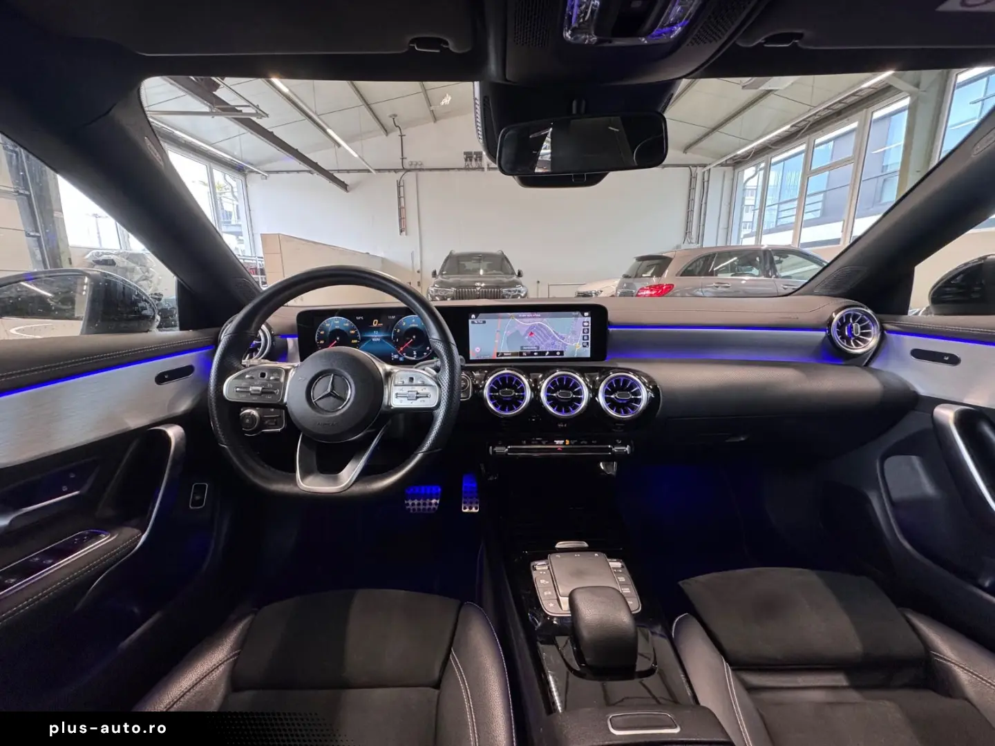 MERCEDES-BENZ CLA 200 AMG PANO NIGHT