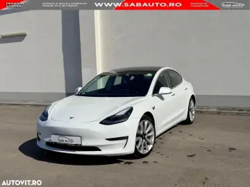 Tesla MODEL-3