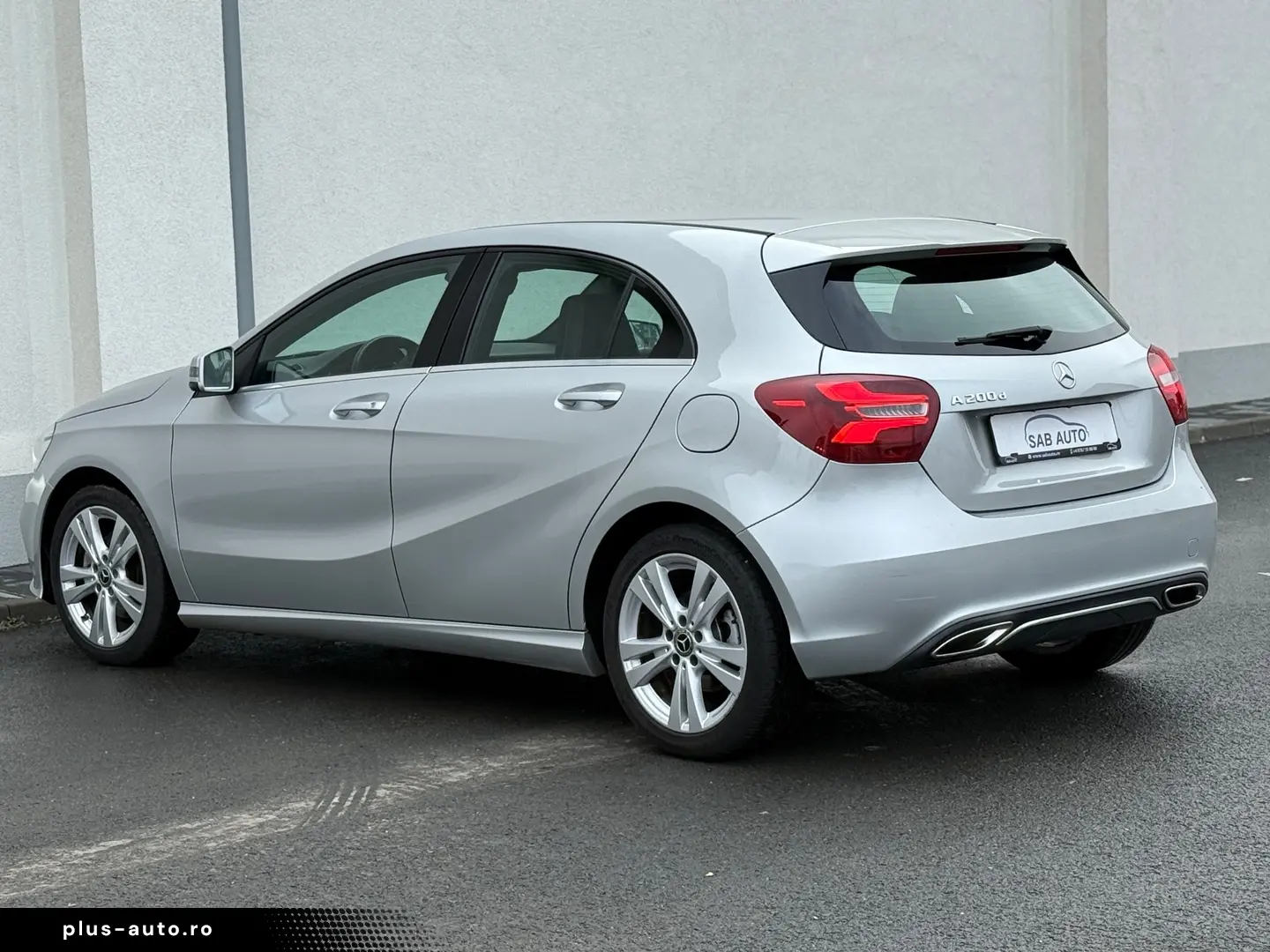 Mercedes-benz A-200