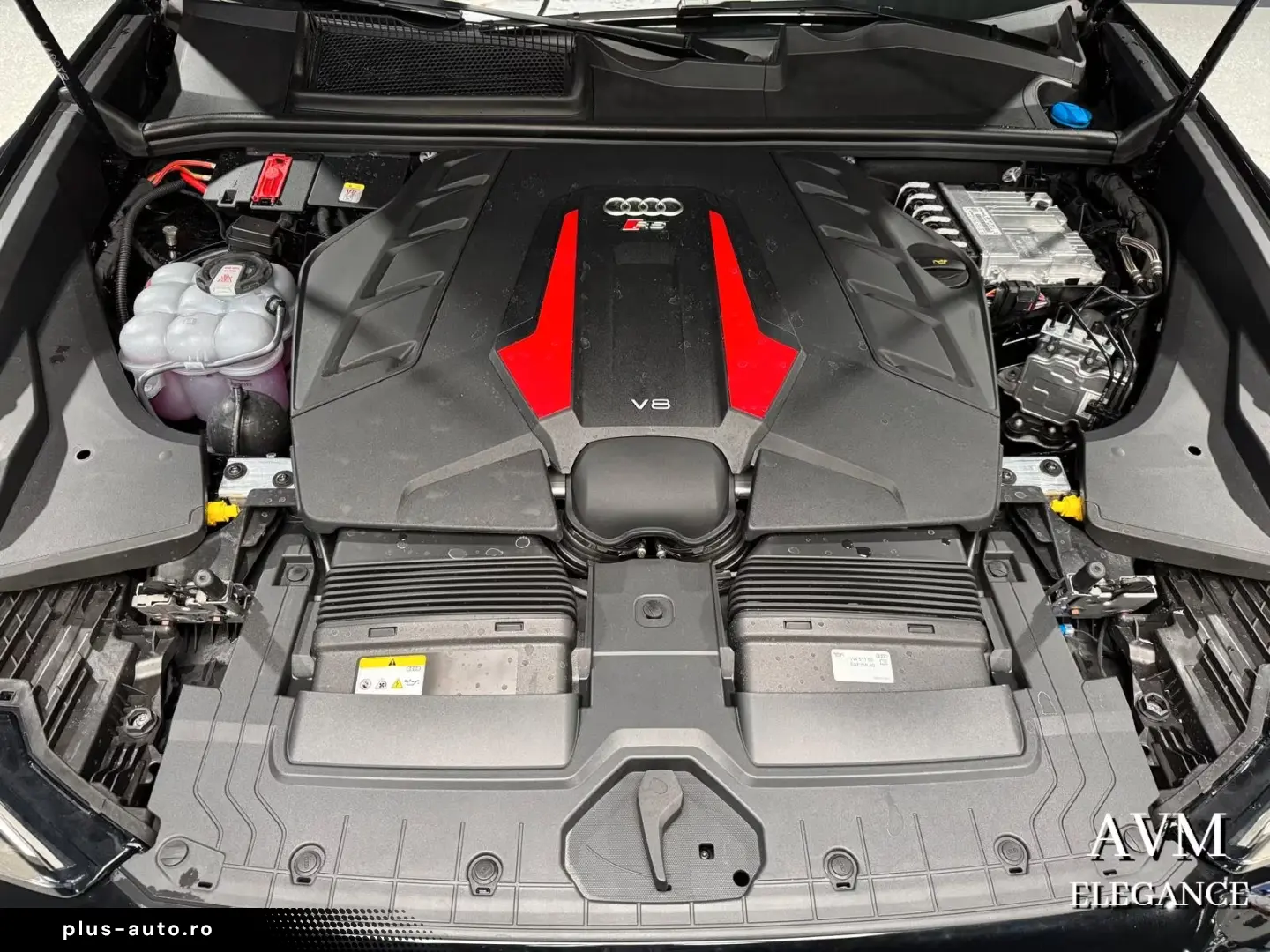 Audi RS Q8 2025 CERAMIC ADVANCE B&O CARBON AHK HUD