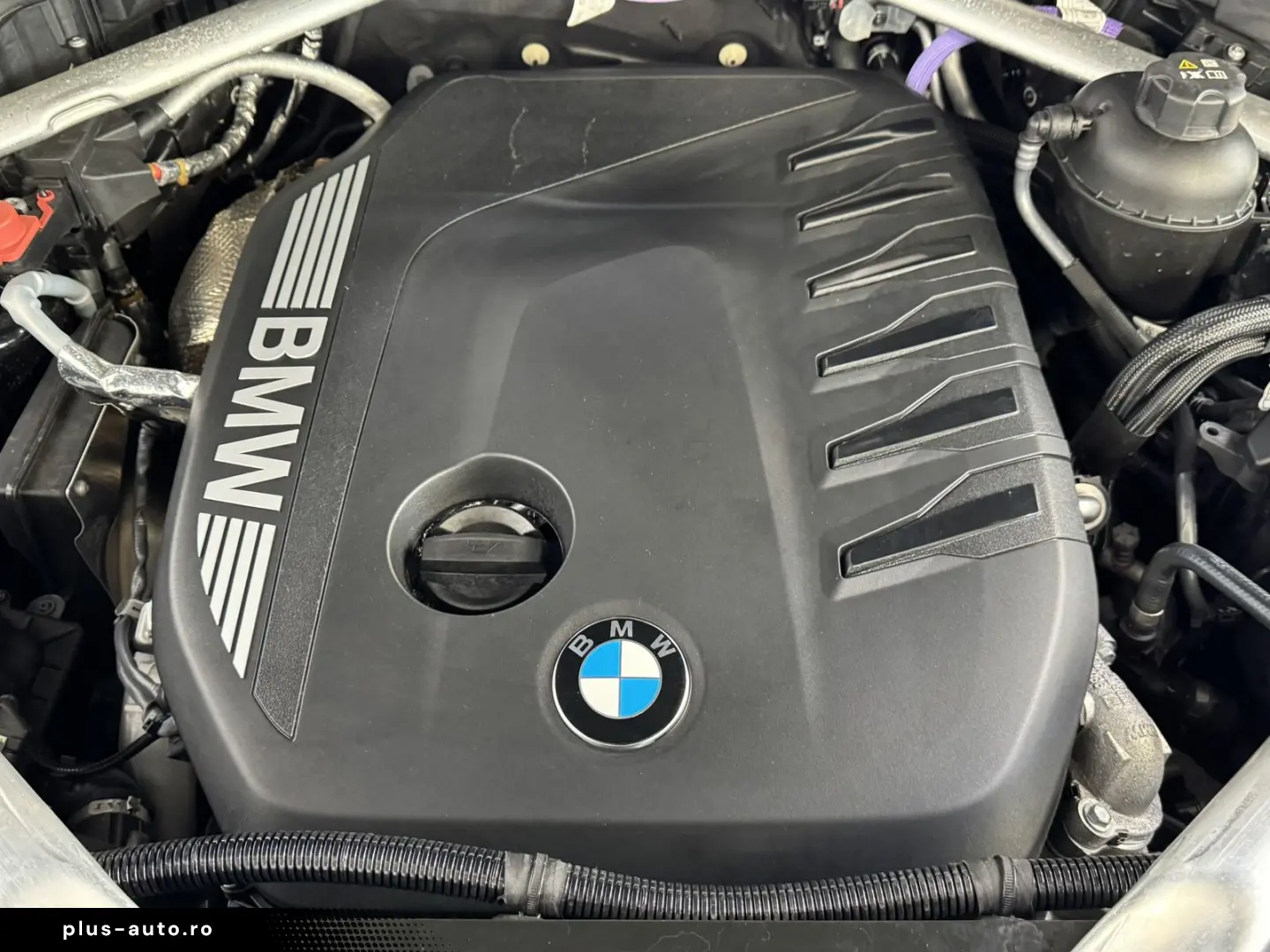 BMW X6 xDr30d MSp Pro Massage Ventil IcGlow Carbon CraftedCl