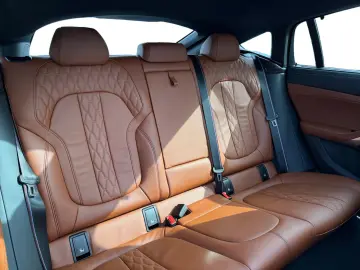 BMW X6 30d xD MSp PRO SkyLounge Massage Ventil SoftClose