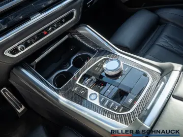 BMW X6 xD40d MSp Bowers&W SkyLounge Massage Ventil IcGlow