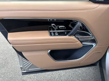 LAND ROVER Range Rover SWB D350 AUTOBIOGRAPHY PANO AHK