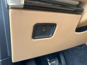 LAND ROVER Range Rover SWB D350 AUTOBIOGRAPHY PANO AHK