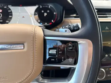 LAND ROVER Range Rover SWB D350 AUTOBIOGRAPHY PANO AHK