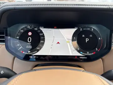 LAND ROVER Range Rover SWB D350 AUTOBIOGRAPHY PANO AHK