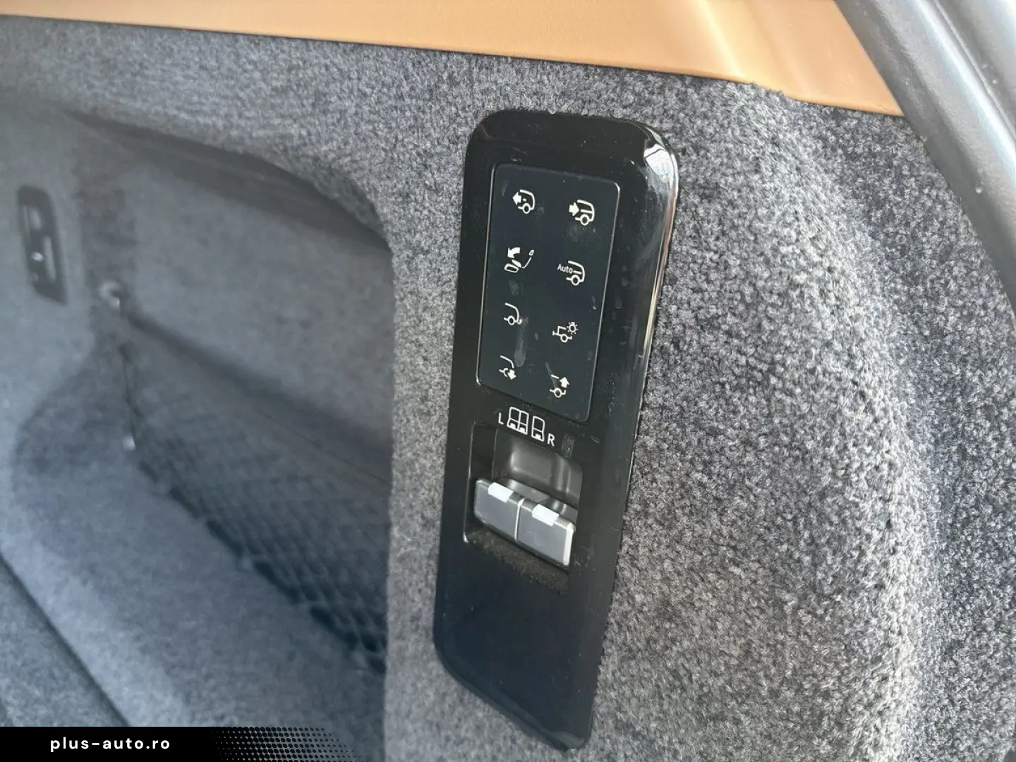 LAND ROVER Range Rover SWB D350 AUTOBIOGRAPHY PANO AHK