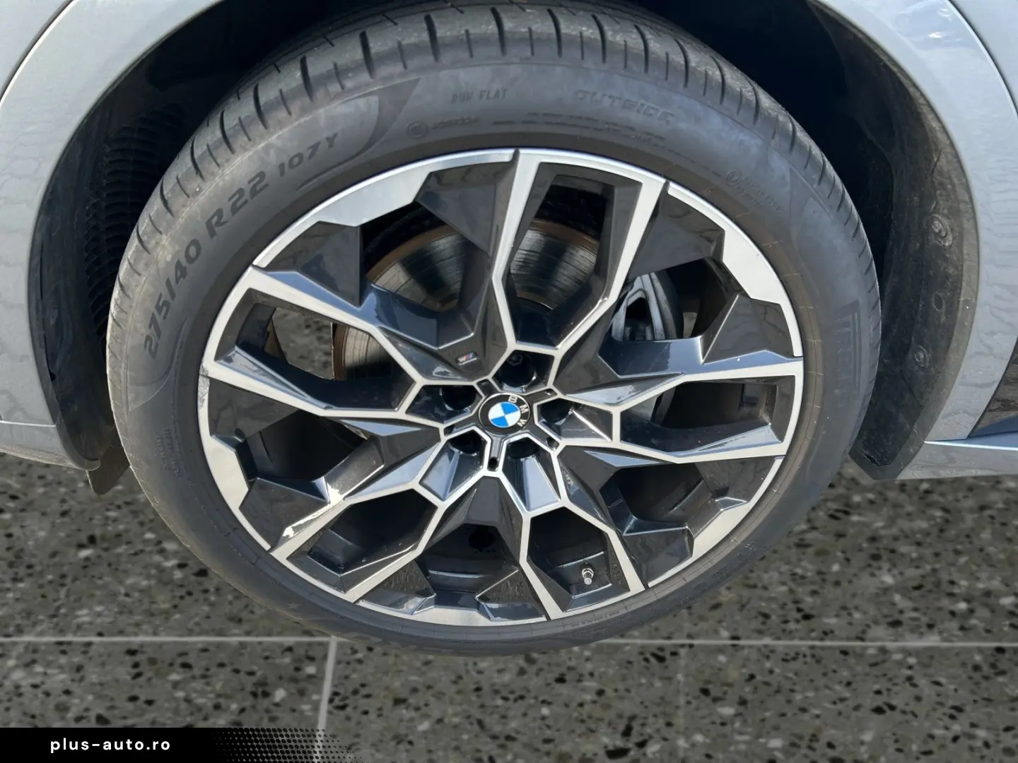 BMW X7 xD40i AirSusp Massage Ventil SoftClo IcGlow 6Seats