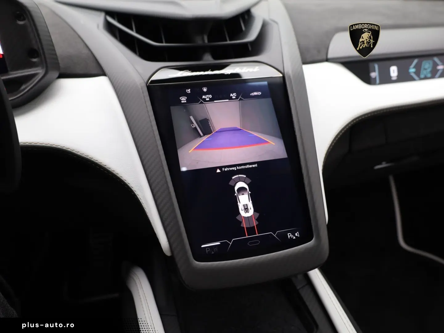 LAMBORGHINI Revuelto I Lamborghini Hamburg