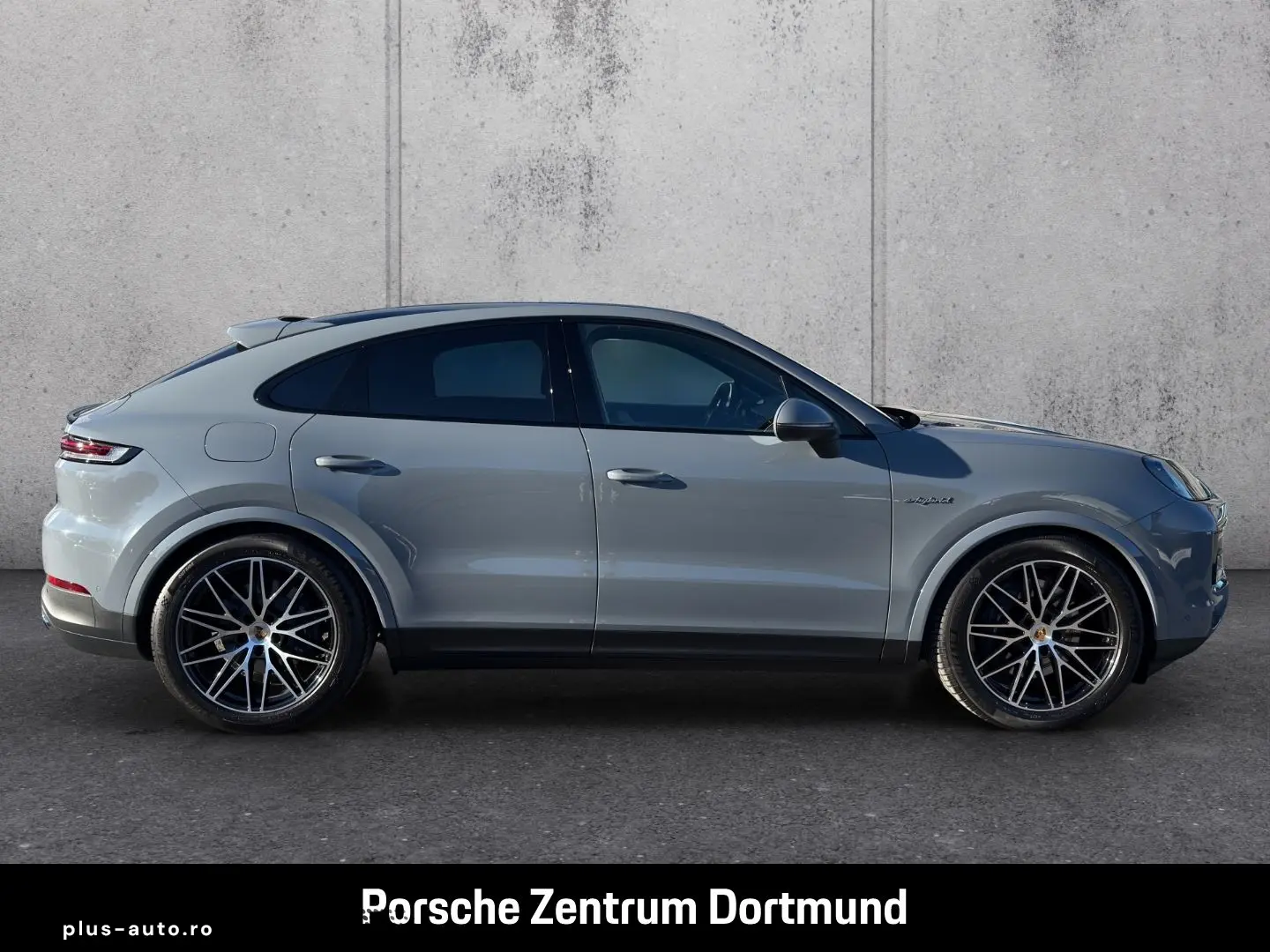 PORSCHE Cayenne E-Hybrid Coupe Sportabgas BOSE InnoDrive