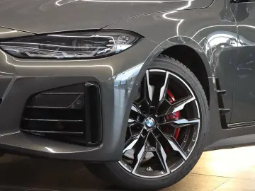 BMW M440i xDrive Gran Coupe Head-Up  Schiebedach