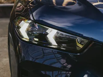 BMW X5 xDrive40i - Livrare Imediata