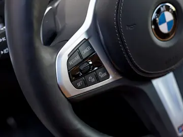 BMW X5 xDrive40i - Livrare Imediata